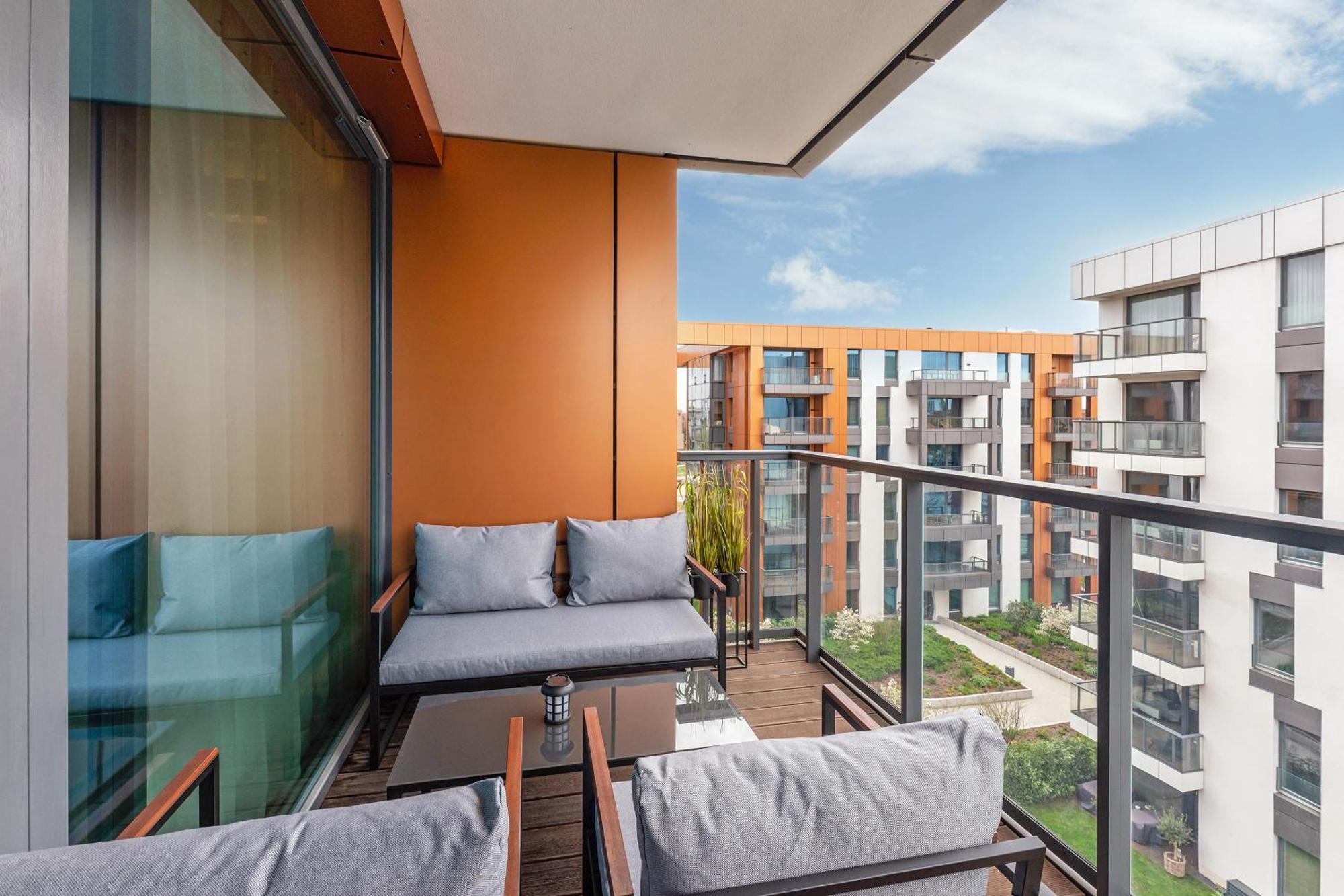 Brabank Riverside - Sauna, Business & Gym By Downtown Apartments Гданськ Екстер'єр фото